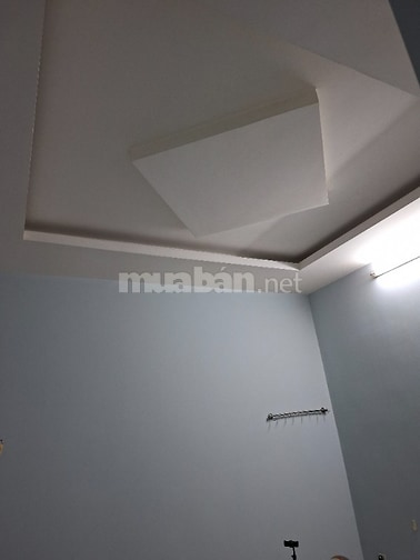 Cho Nữ thuê phòng đẹp 20m2, an ninh - lịch sự