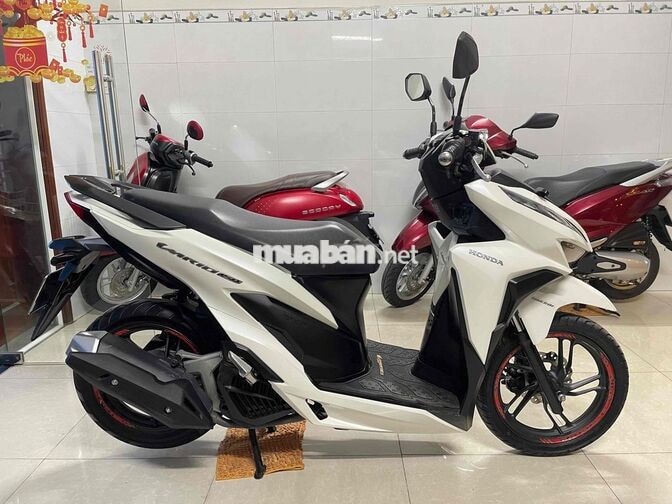 Honda Vario màu trắng