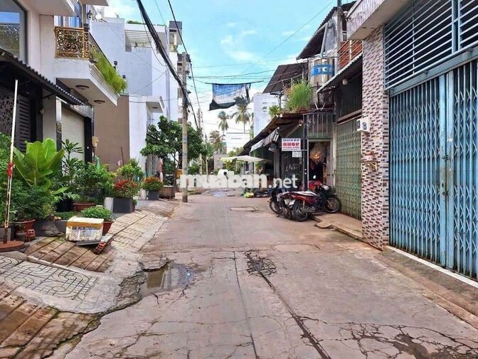 Nhà hẻm xe tải Thống Nhất 4x20m 4 tấm 4pn full nội thất