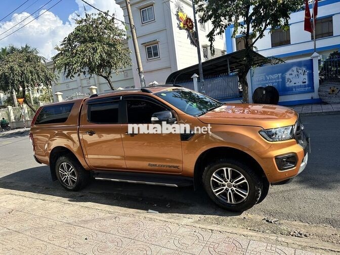 Ford Wildtrak 2020 Tự động Cam 120 km