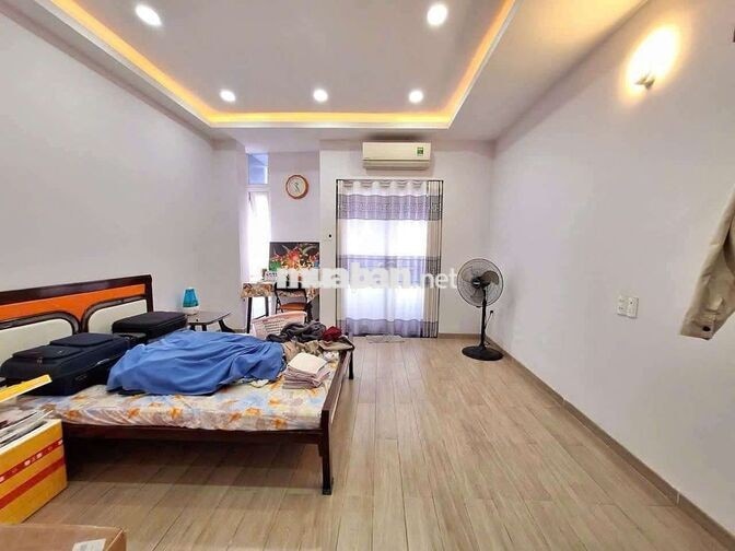 Nhà hẻm xe tải Thống Nhất 4x20m 4 tấm 4pn full nội thất