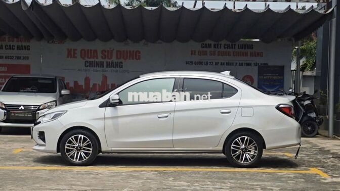 Mitsubishi Attrage 2025 Premium Trắng