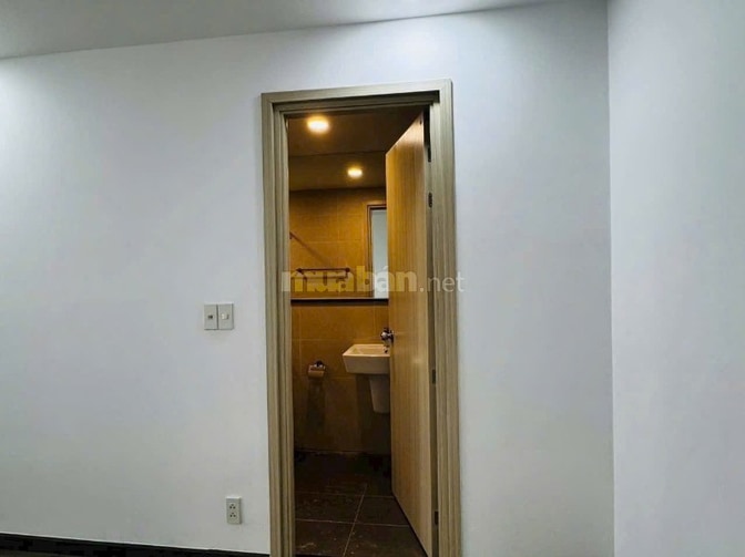 Chung cư Bàu Cát 2, Hồng Lạc, TB, 70m2, 2PN, 2WC, Nhà sạch, 9tr/th.