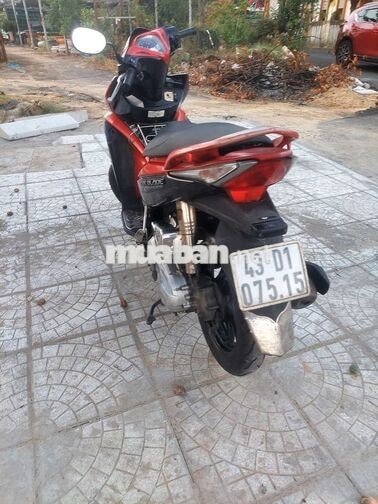 Honda Air Blade Đỏ đen Việt Nam