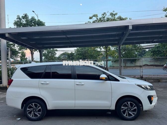 Toyota Innova E 2023 7 chỗ Trắng