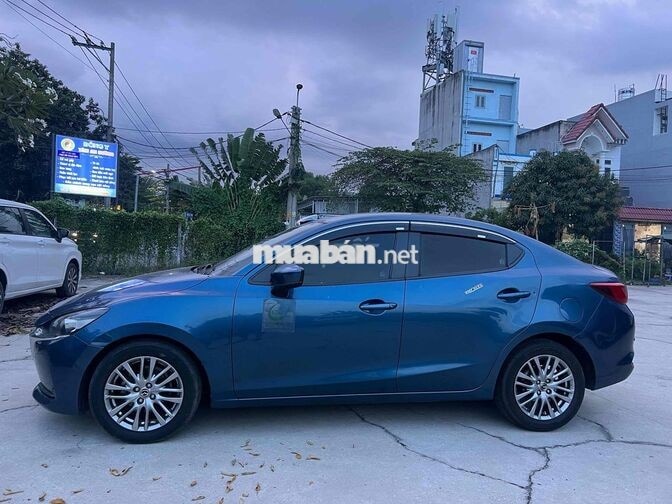 Mazda Mazda 2 11053 km Xanh
