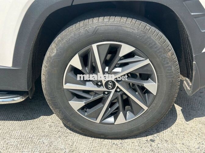 Hyundai Tucson 2024 2.0 Đặc biệt 18.000 km