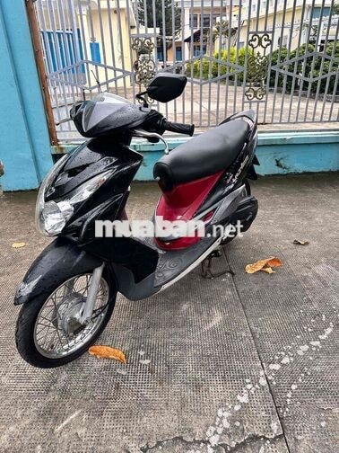 Yamaha Mio Ultimo màu Đen đỏ