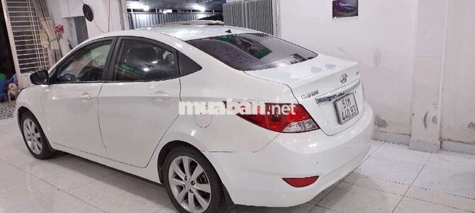 Hyundai Accent 2012 Tự động 93.000 km