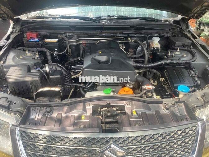 Suzuki Vitara 2011 Grand Vitara 139000 km ghi