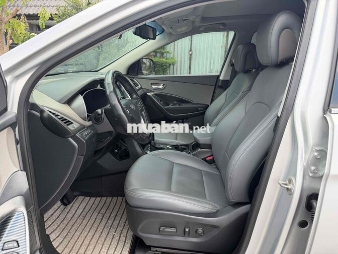 Hyundai Santa Fe 2016 Dầu Tự động Bạc ngay chủ bán