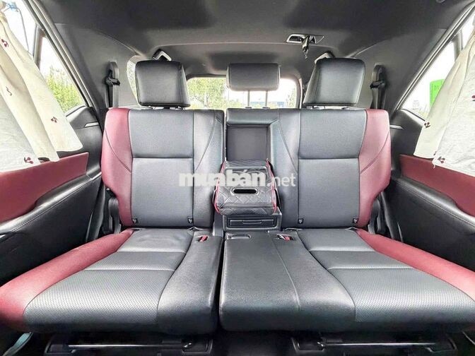 Toyota Fortuner 2025 Legender 2.4L 9000km