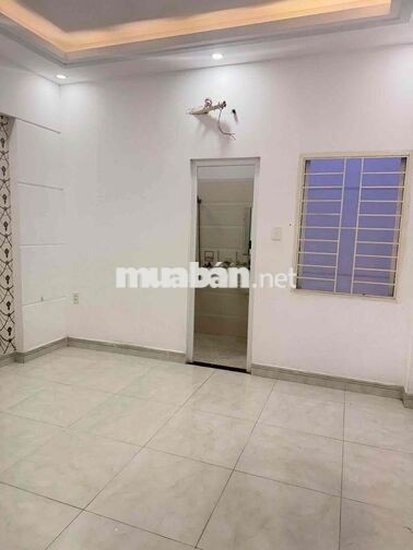NHÀ 3 LẦU SÂN THƯỢNG 4PN HẺM 8M NGAY CHỢ MINH PHÁT