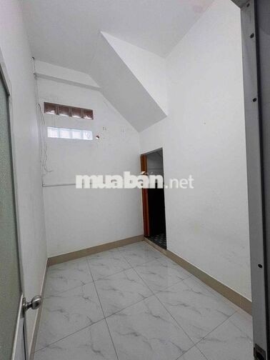 🏠Nhà cho thuê nguyên căn hẻm 127 đường Mễ Cốc phường 15 quận 8.  +Diện