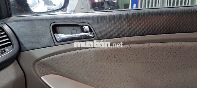 Hyundai Accent 2012 Tự động 93.000 km