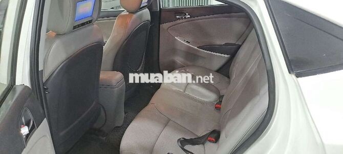 Hyundai Accent 2012 Tự động 93.000 km