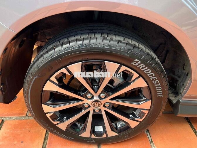 Veloz TOP 2025 ODO: 6.000 Km 1 chủ Sài Gòn