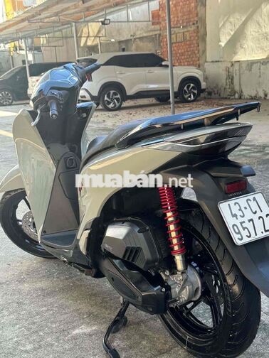 Honda SH 125 2020 màu xám xe đẹp keng