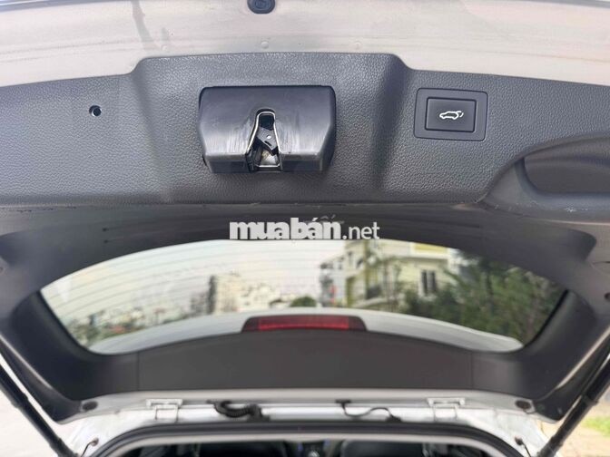 Hyundai Santa Fe 2016 Dầu Tự động Bạc ngay chủ bán