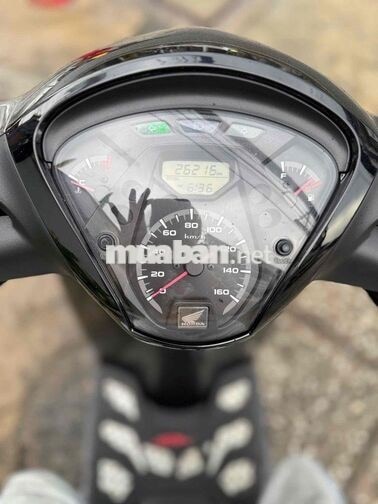 Honda SH 150 xám titan