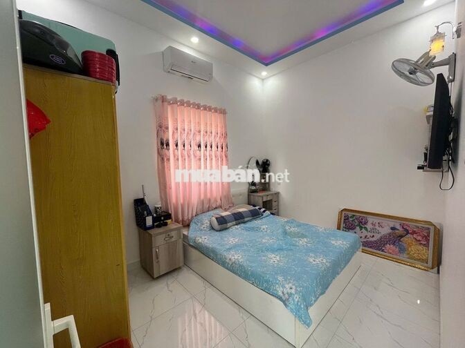 2,3 TỶ NHÀ VƯỜN 900M² – 300M² THỔ CƯ, AO CÁ, CHÒI THỦY TẠ MIỀN TÂY