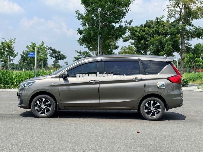 Suzuki Ertiga 2022 1.5AT 52.500 km Xám