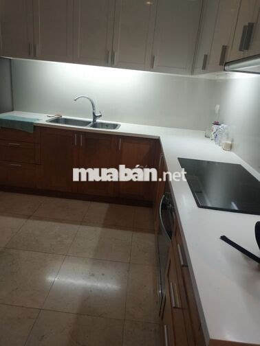 Chính chủ bán căn đẹp nhất chung cư Lakai Q5 - 152m2 3PN giá 8.4 tỷ
