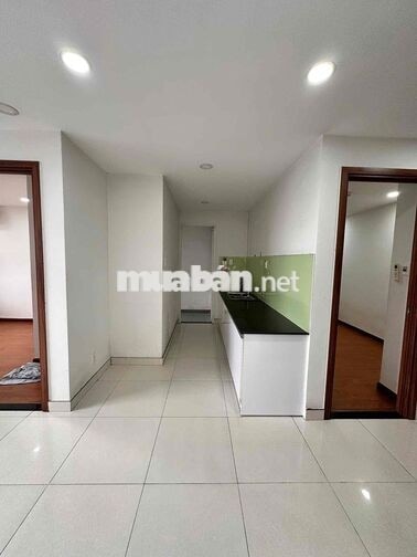 Cho thuê căn 2 phòng ngủ trống có 2 máy lạnh