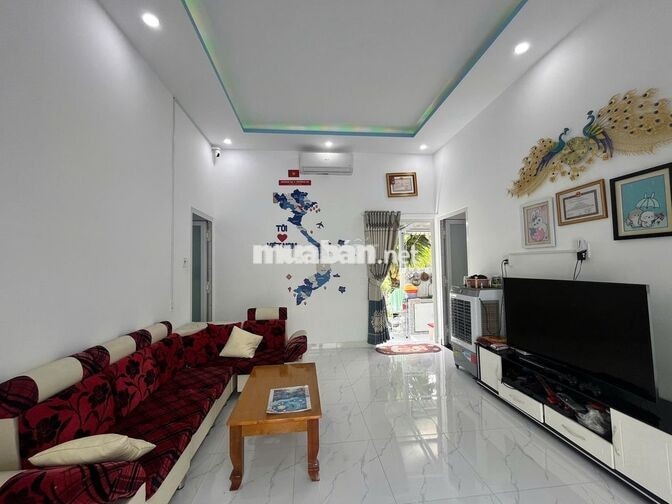 2,3 TỶ NHÀ VƯỜN 900M² – 300M² THỔ CƯ, AO CÁ, CHÒI THỦY TẠ MIỀN TÂY