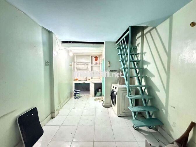 Bán nhà đường An Dương Vương - DTSD: 30m2 - Sổ Hồng sẵn 
