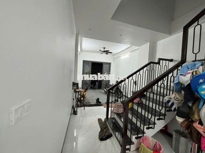 Cho thuê nhà mới 4 tầng, 3 ngủ, full đồ ở Vân Lũng An Khánh 