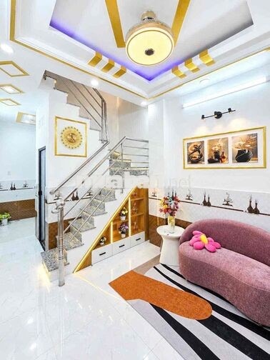 💰1 tỷ 700tr, nhà có sổ hồng 2 lầu,  gần Phú Mỹ hưng quận 7