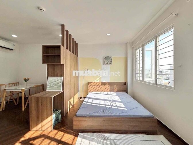 STUDIO 40m2 - FULL NỘI THẤT - TOÀ NHÀ THANG MÁY BẢO VỆ 24/7