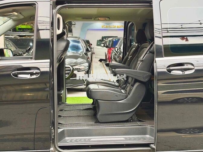 Mercedes-Benz V250 Luxury 2021 Đen
