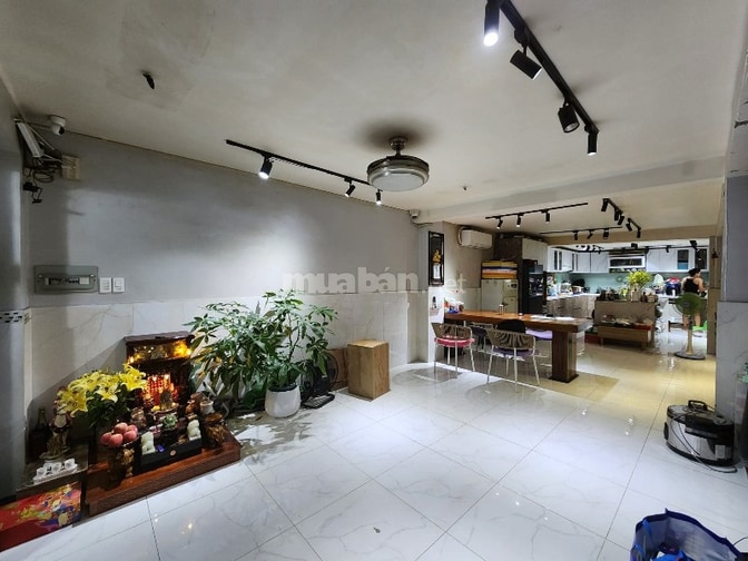 Chính chủ bán nhà 254 Bến Vân Đồn, Q4, dt:4.8x16, 2Tầng, Giá 8Tỷ