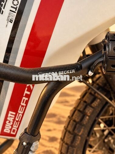 Ducati DesertX 2024 3.000km màu Trắng