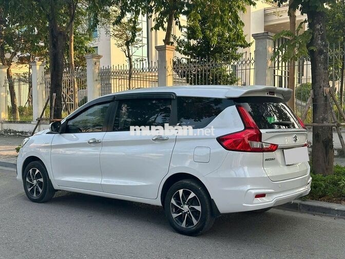 Suzuki Ertiga 2023 Hybrid Trắng 7 chỗ