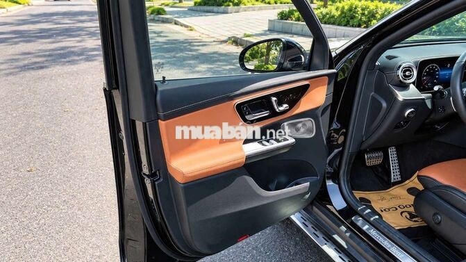 Mercedes GLC300 4Matic All New 2023 1 chủ cực đẹp