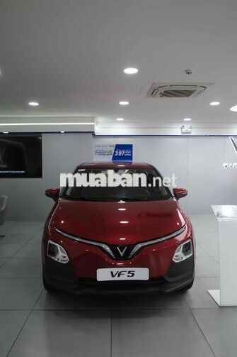 Ô tô điện VinFast VF5 màu Đỏ