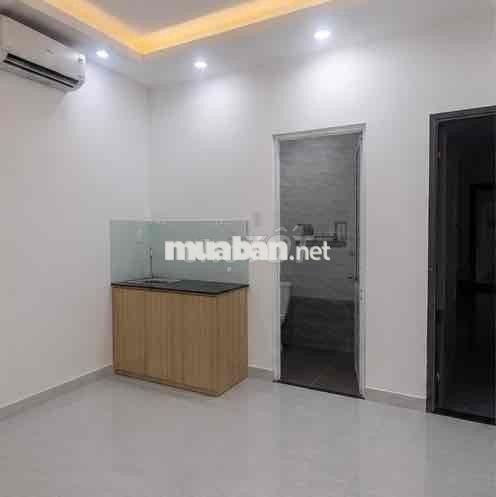 🏡 CHÍNH CHỦ CHO THUÊ Căn Hộ Có Máy Lạnh , Cửa Sổ Trời , Thang Máy