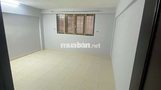 Mạt Tiền cx Bình Thới, Quận 11, Dt: 4,2x18m, 6pn, 4wc