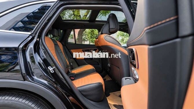 Mercedes GLC300 4Matic All New 2023 1 chủ cực đẹp