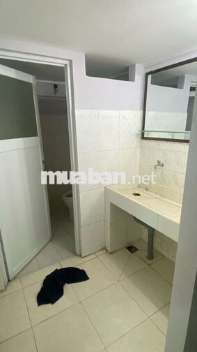 Mạt Tiền cx Bình Thới, Quận 11, Dt: 4,2x18m, 6pn, 4wc