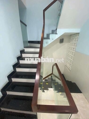 nhà mới, Hxh dt 4x16m 4 lầu, 4pn