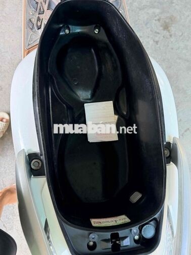 Honda Lead 2014 màu Trắng