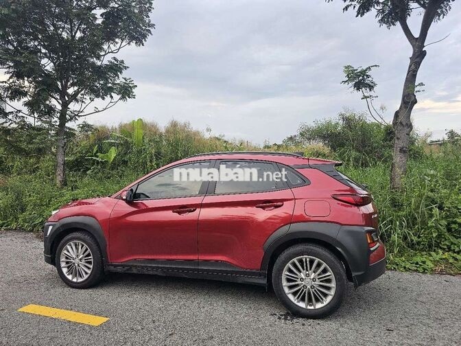 Hyundai Kona 5 chỗ Xăng Tự động mua mới 2021