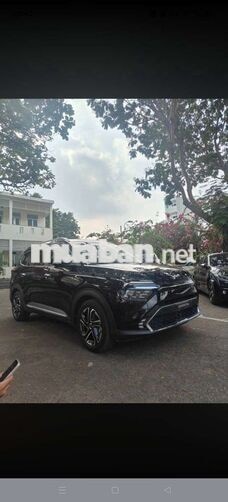 KIA Carens 2022 xăng bản full signature 7 chỗ
