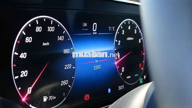 Mercedes GLC300 4Matic All New 2023 1 chủ cực đẹp