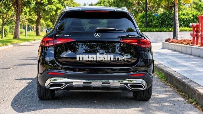 Mercedes GLC300 4Matic All New 2023 1 chủ cực đẹp