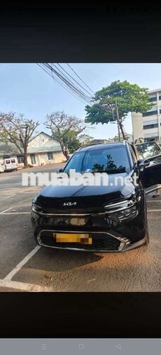KIA Carens 2022 xăng bản full signature 7 chỗ